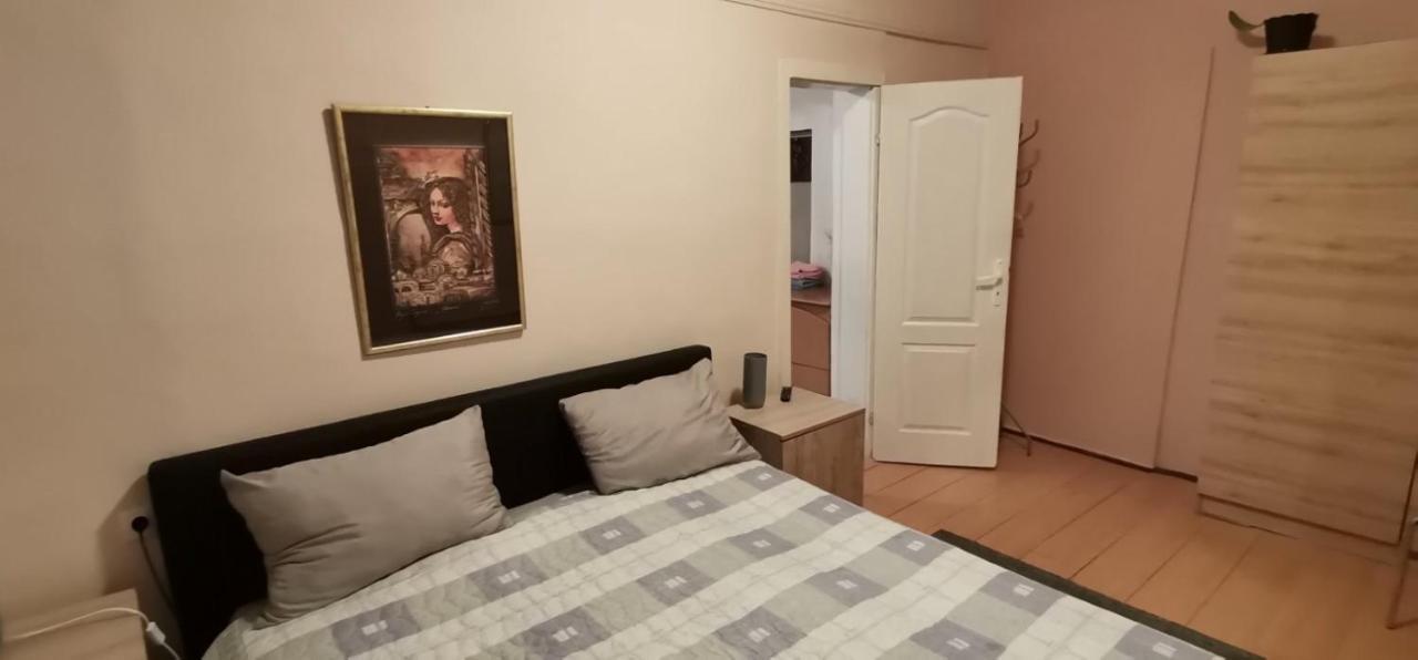 Krin Apartman Subotica Extérieur photo